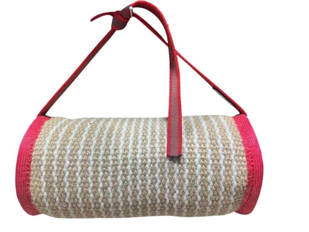 כרית נשיכה לכלבים מתבגרים ובוגרים- לחיזוק נשיכה – TE 94