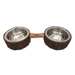 זוג קערה בתוך גזע עץ